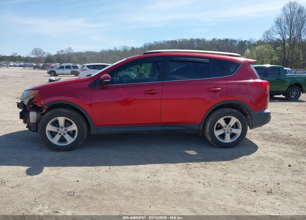 2014 TOYOTA RAV4 XLE VIN: JTMWFREVXEJ007024