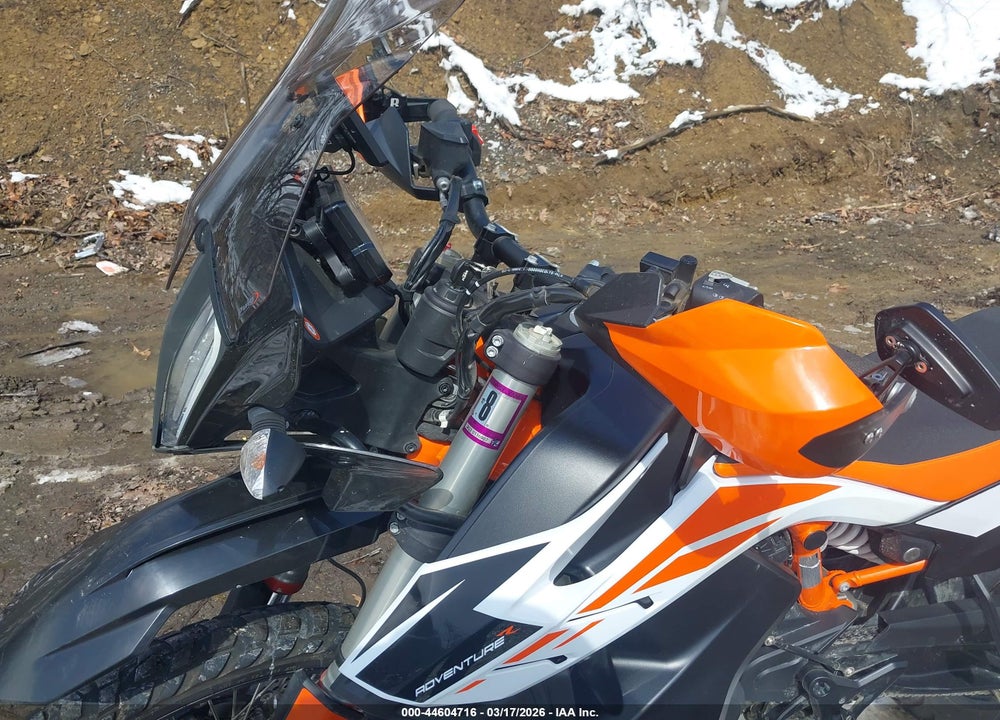 2020 KTM 790 ADVENTURE R VIN: VBKTR3401LM789477