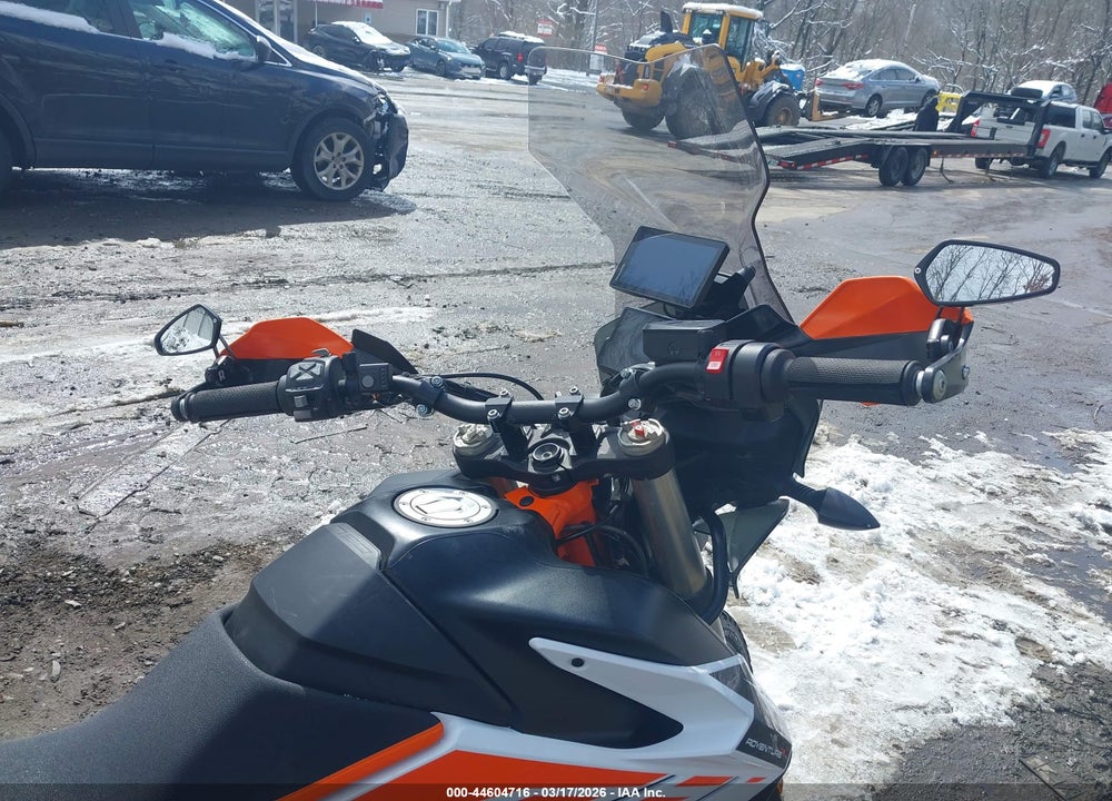 2020 KTM 790 ADVENTURE R VIN: VBKTR3401LM789477
