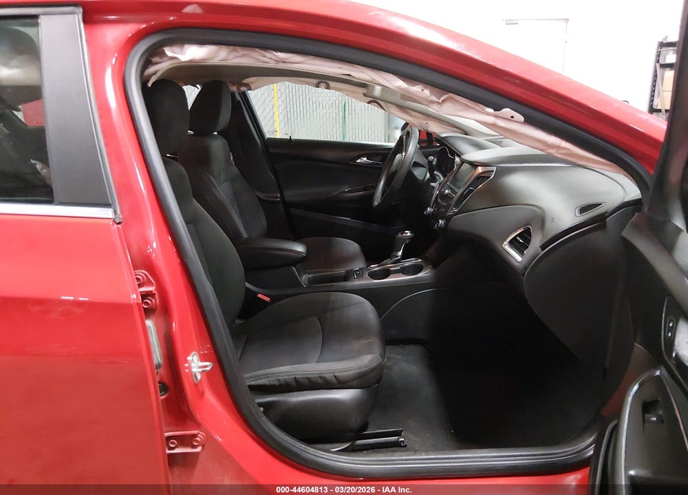2018 CHEVROLET CRUZE LT VIN: 1G1BE5SM7J7148882