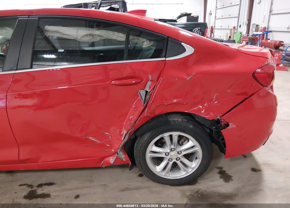 2018 CHEVROLET CRUZE LT VIN: 1G1BE5SM7J7148882
