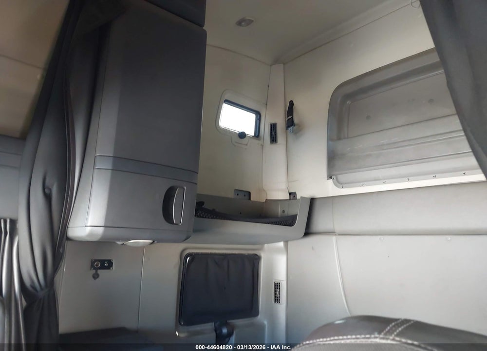 2014 INTERNATIONAL PROSTAR VIN: 3HSDJAPR8EN013982