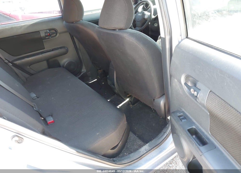 2009 SCION XB VIN: JTLKE50E991090232