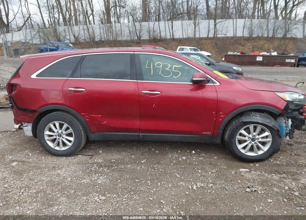 2019 KIA SORENTO 2.4L LX VIN: 5XYPGDA32KG570217