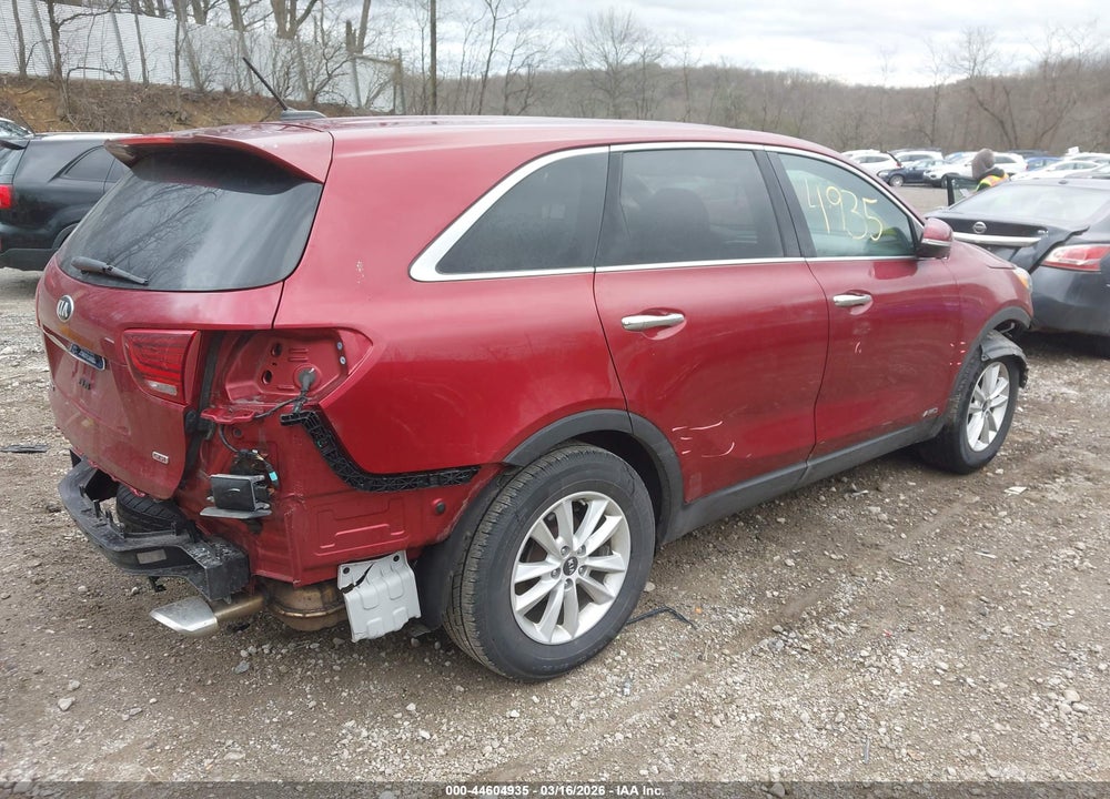 2019 KIA SORENTO 2.4L LX VIN: 5XYPGDA32KG570217