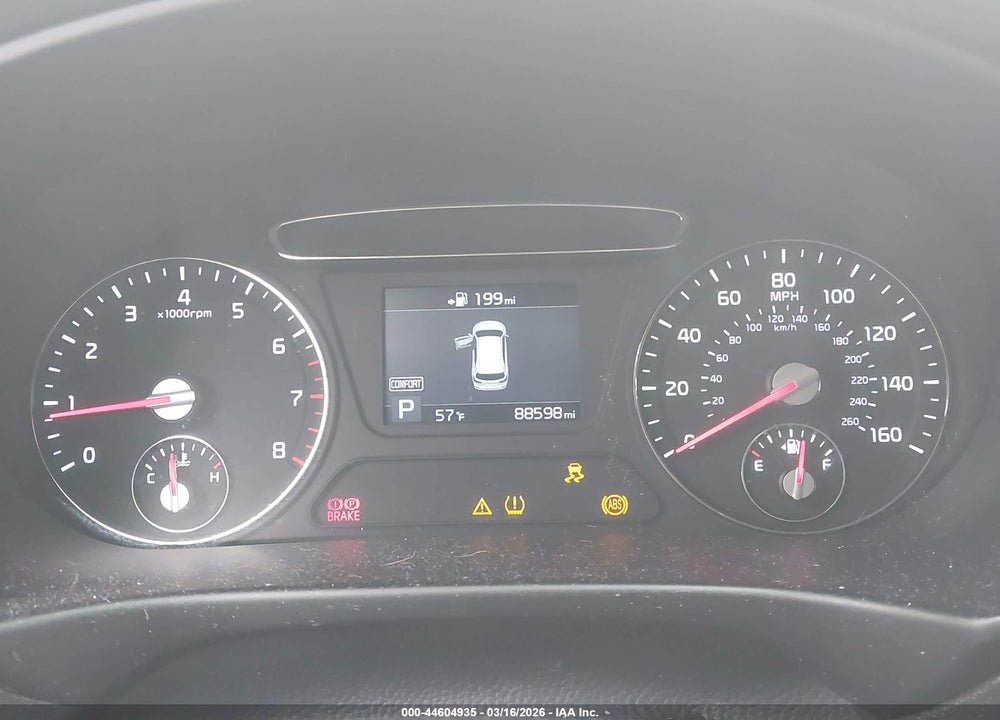 2019 KIA SORENTO 2.4L LX VIN: 5XYPGDA32KG570217