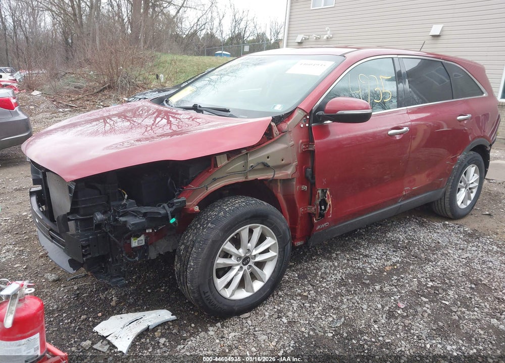 2019 KIA SORENTO 2.4L LX VIN: 5XYPGDA32KG570217