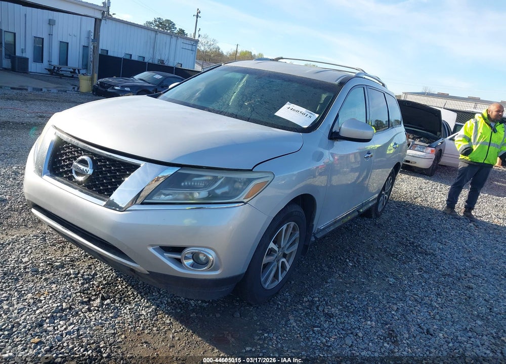 2013 NISSAN PATHFINDER SL VIN: 5N1AR2MM4DC630266