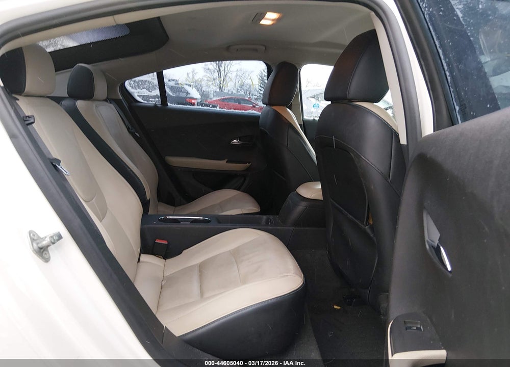 2012 CHEVROLET VOLT VIN: 1G1RD6E4XCU104298