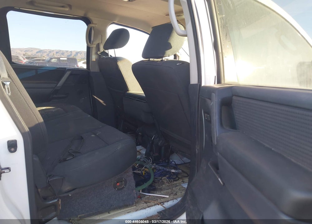 2010 NISSAN TITAN SE VIN: 1N6AA0EK8AN324293