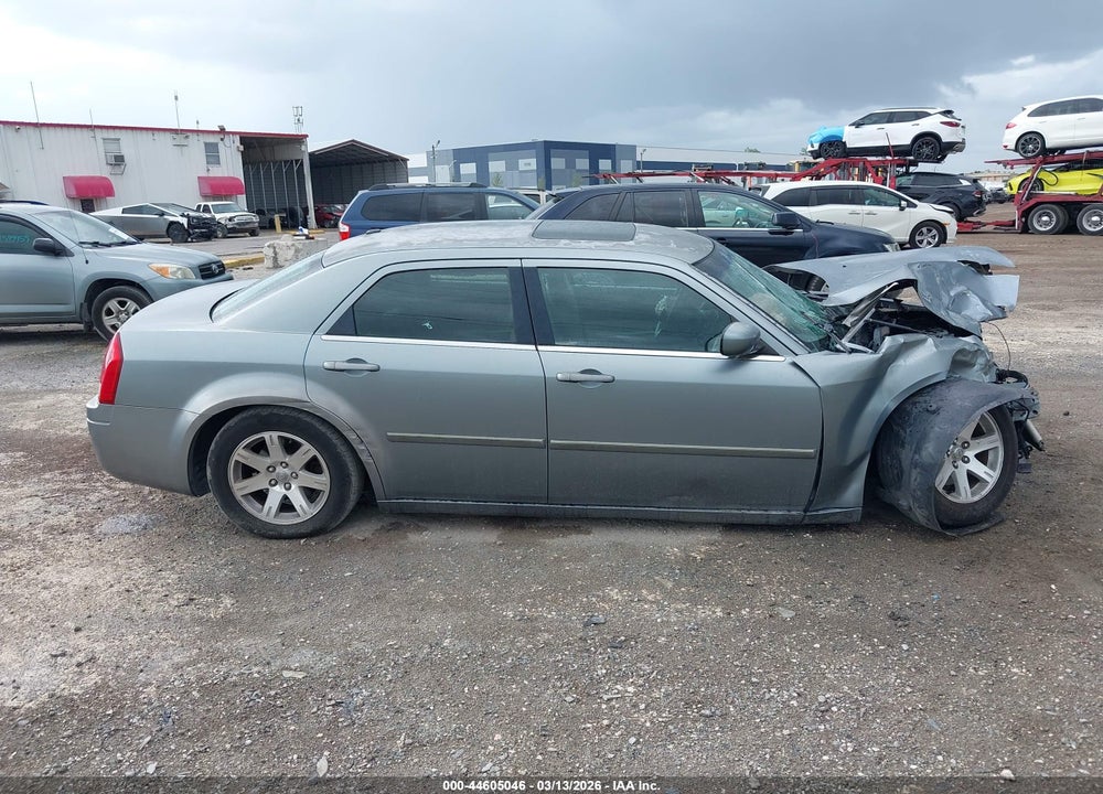 2007 CHRYSLER 300 VIN: 2C3LA43R67H889120