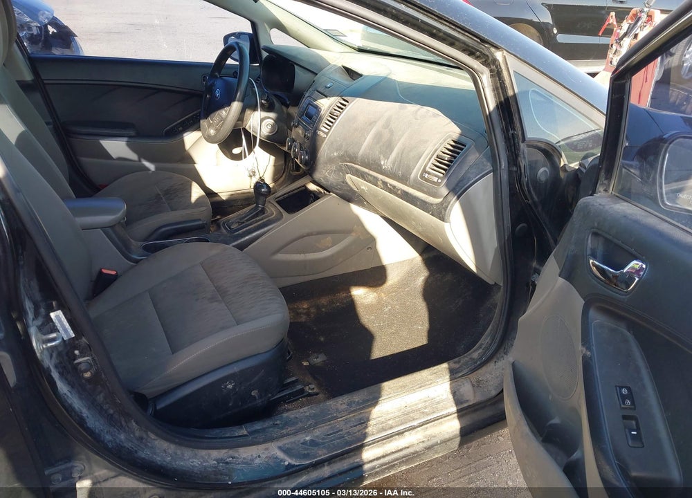 2014 KIA FORTE LX VIN: KNAFK4A69E5245806