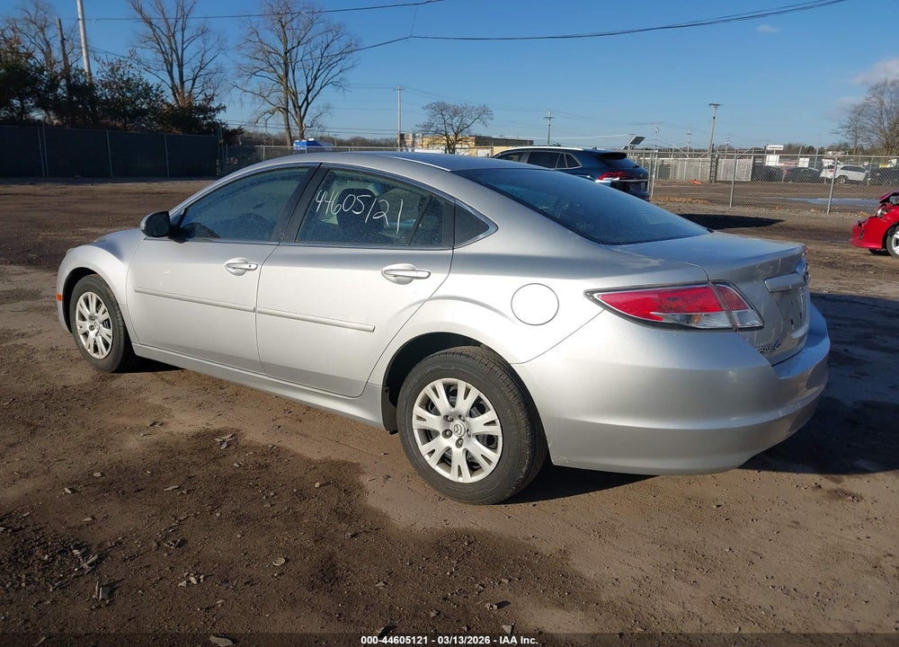 2011 MAZDA 6 I SPORT VIN: 1YVHZ8BH2B5M30302