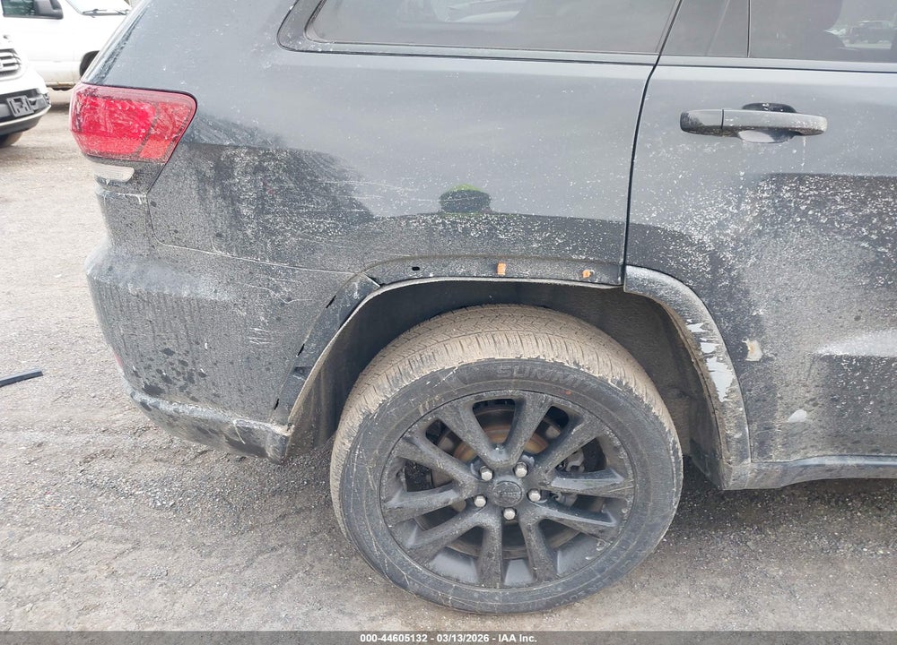 2018 JEEP GRAND CHEROKEE ALTITUDE 4X4 VIN: 1C4RJFAG6JC227972