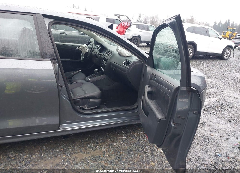 2012 VOLKSWAGEN JETTA 2.5L SE VIN: 3VWDP7AJ3CM341839