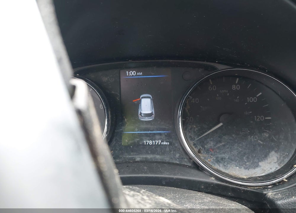 2019 NISSAN ROGUE S VIN: 5N1AT2MTXKC821745