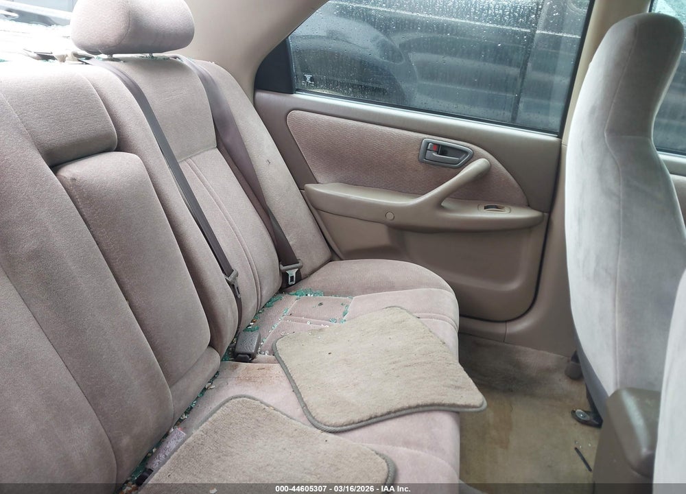 1998 TOYOTA CAMRY LE VIN: 4T1BG22KXWU203893