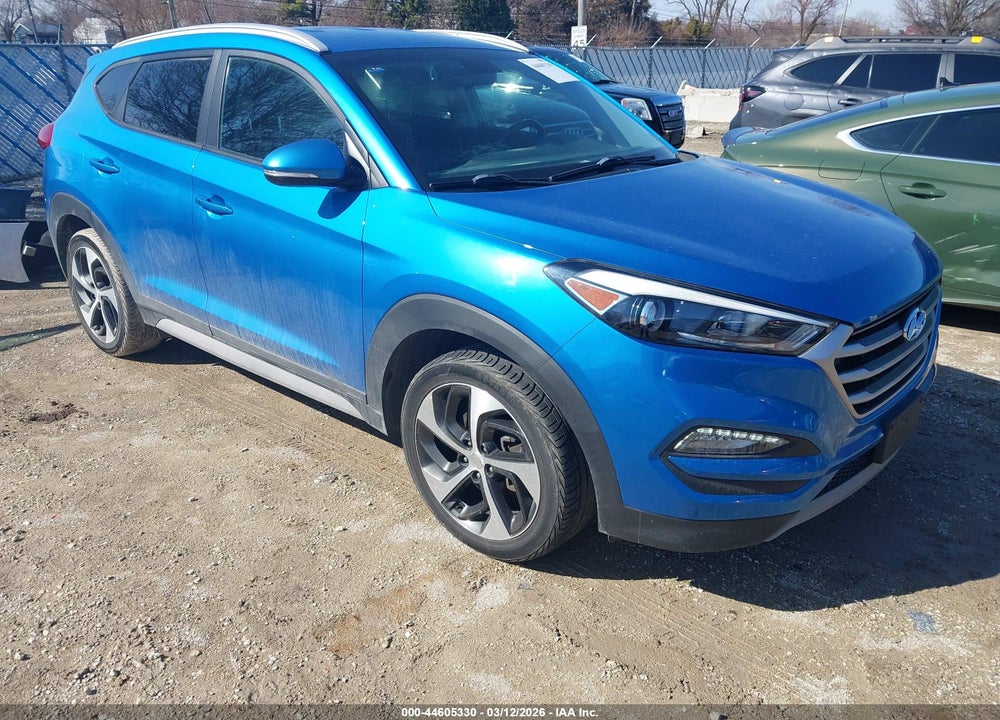 2017 HYUNDAI TUCSON SPORT VIN: KM8J3CA24HU408966