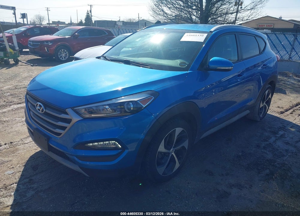 2017 HYUNDAI TUCSON SPORT VIN: KM8J3CA24HU408966