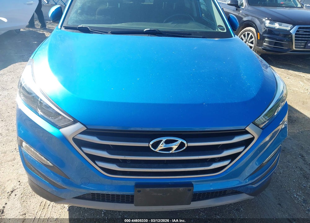 2017 HYUNDAI TUCSON SPORT VIN: KM8J3CA24HU408966