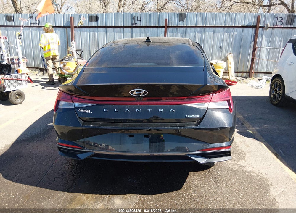 2022 HYUNDAI ELANTRA LIMITED VIN: 5NPLP4AG3NH068234