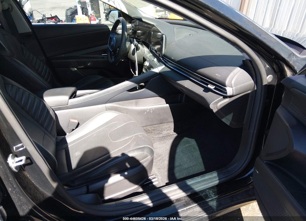 2022 HYUNDAI ELANTRA LIMITED VIN: 5NPLP4AG3NH068234