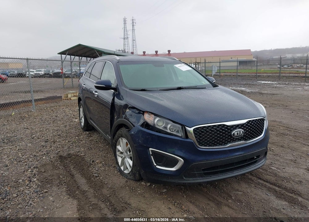 2018 KIA SORENTO 3.3L LX VIN: 5XYPGDA50JG413673