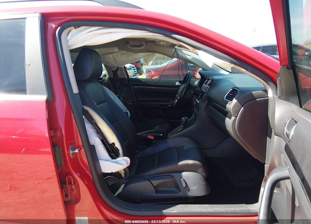 2014 VOLKSWAGEN JETTA SPORTWAGEN 2.0L TDI VIN: 3VWPL7AJ5EM624786