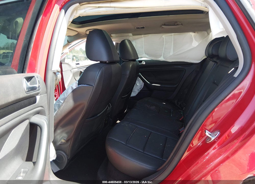 2014 VOLKSWAGEN JETTA SPORTWAGEN 2.0L TDI VIN: 3VWPL7AJ5EM624786