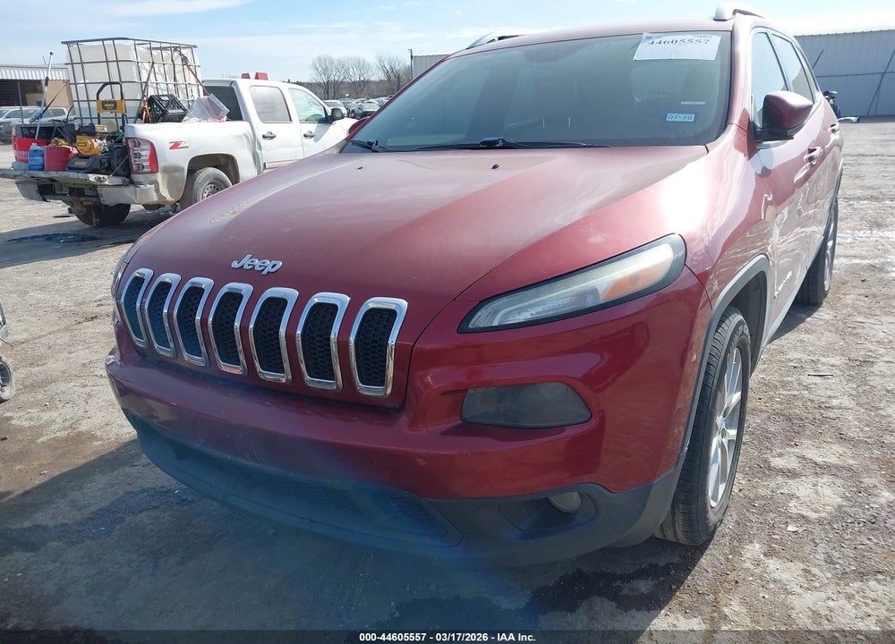 2016 JEEP CHEROKEE LATITUDE VIN: 1C4PJLCB5GW303177