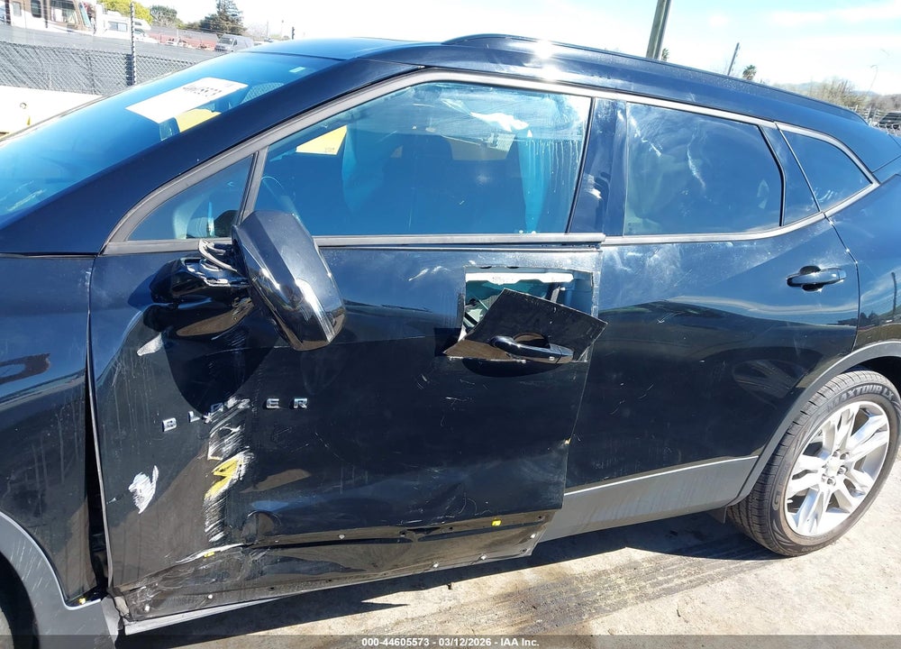 2019 CHEVROLET BLAZER VIN: 3GNKBHRS0KS664176