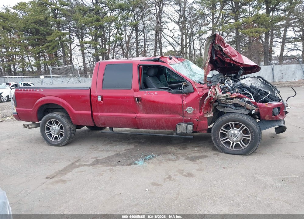 2016 FORD F-350 LARIAT VIN: 1FT8W3BT6GED20012