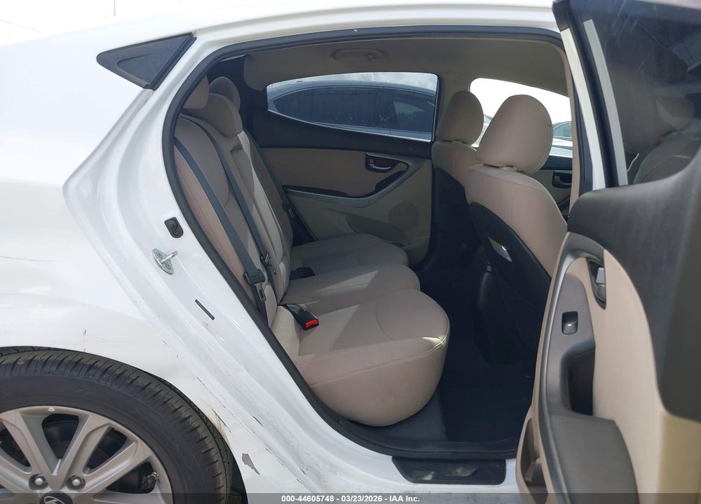 2016 HYUNDAI ELANTRA SE VIN: 5NPDH4AE2GH681738