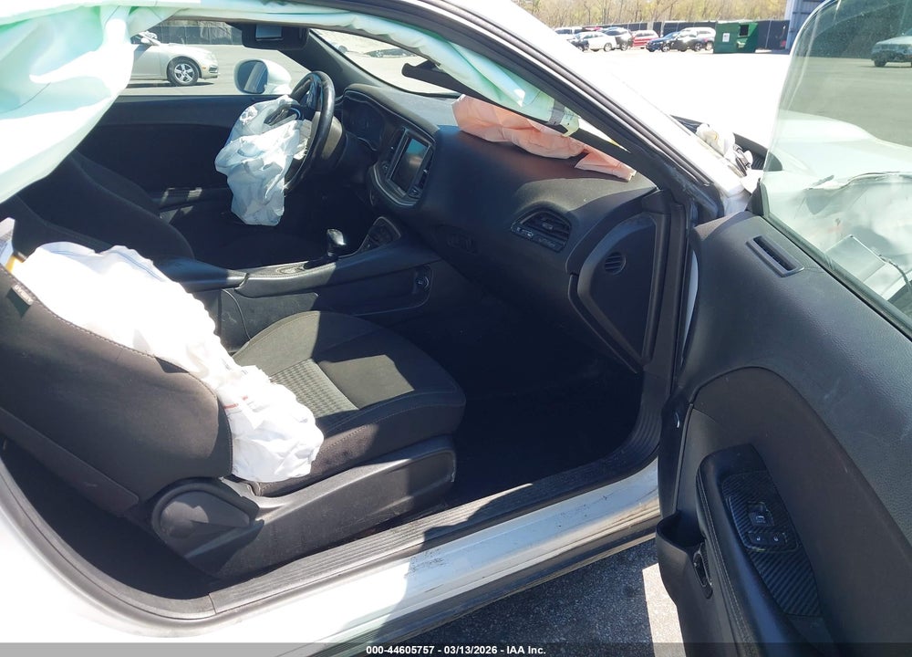 2020 DODGE CHALLENGER R/T VIN: 2C3CDZBT9LH105895