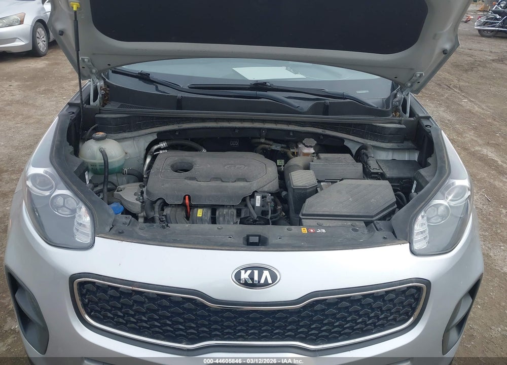 2018 KIA SPORTAGE LX VIN: KNDPM3AC2J7360974