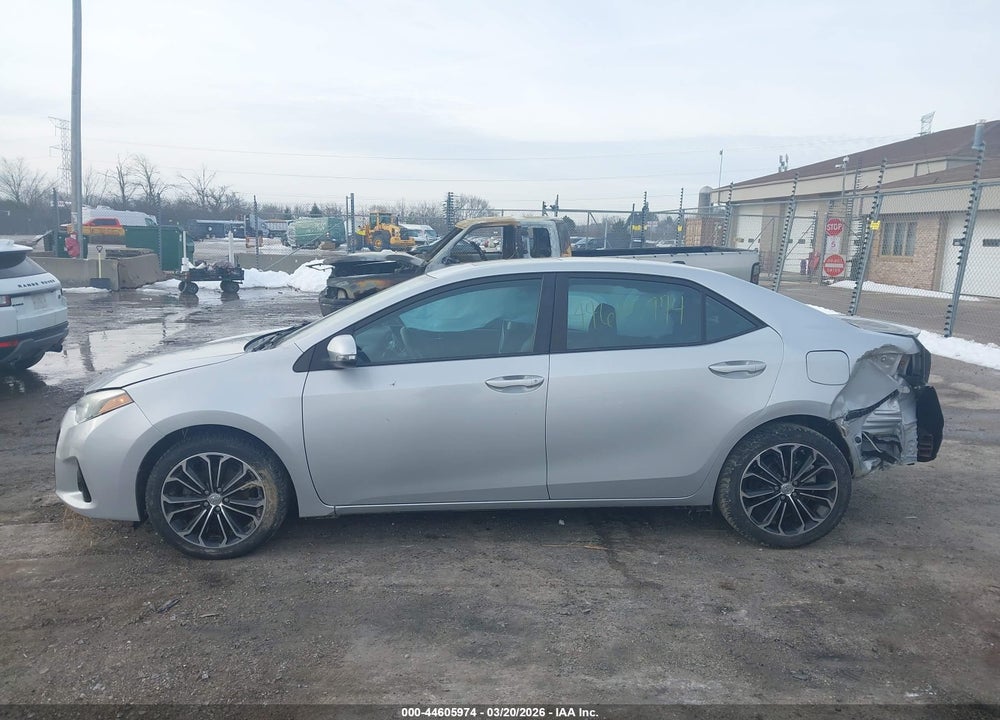 2015 TOYOTA COROLLA S PLUS VIN: 2T1BURHE0FC432314