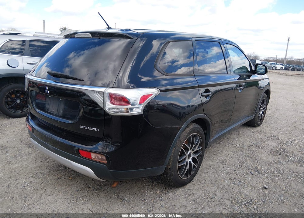 2015 MITSUBISHI OUTLANDER SE VIN: JA4AD3A36FZ009075