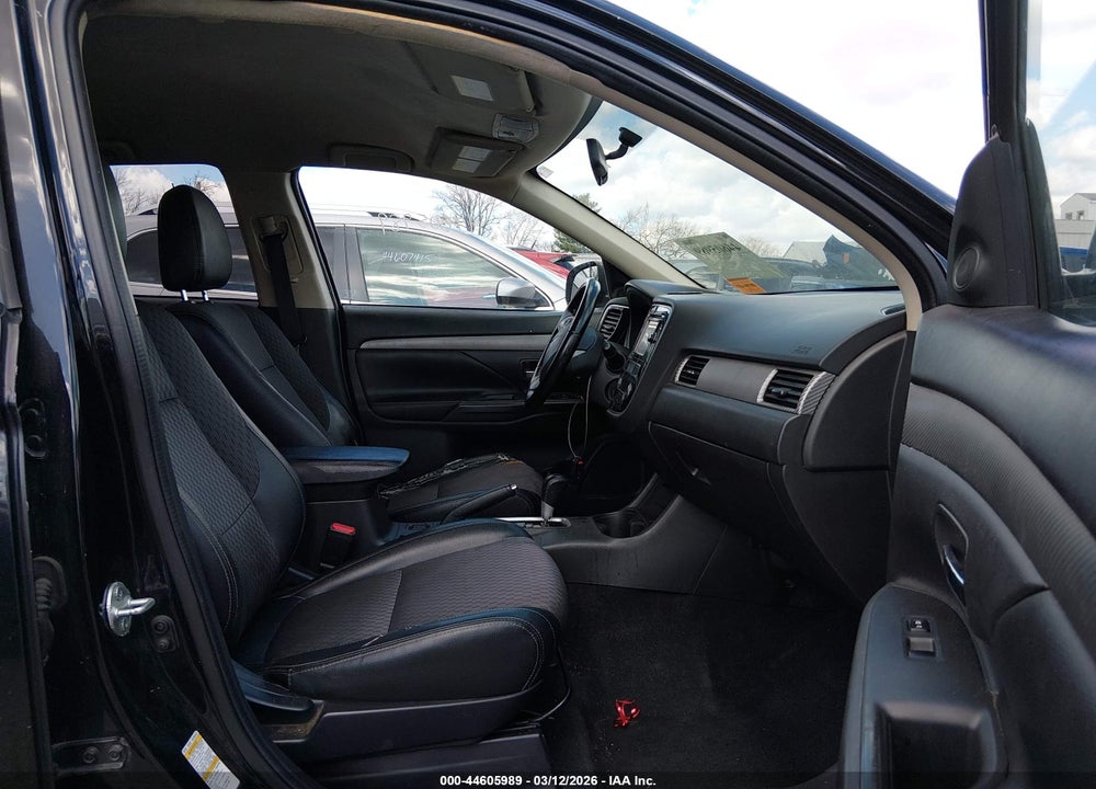 2015 MITSUBISHI OUTLANDER SE VIN: JA4AD3A36FZ009075