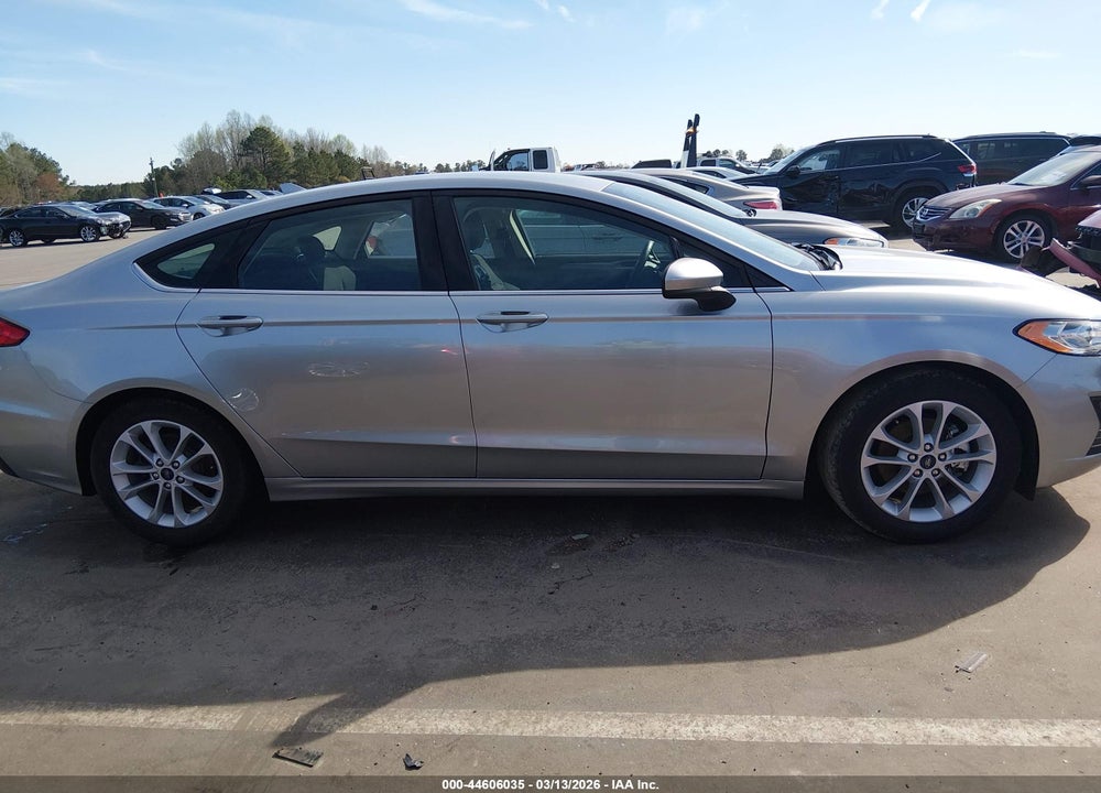 2020 FORD FUSION SE VIN: 3FA6P0HD7LR166832