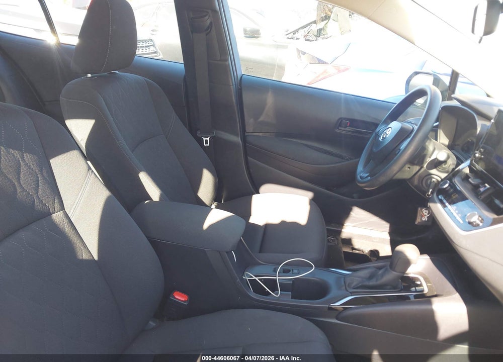 2025 TOYOTA COROLLA LE VIN: 5YFB4MDE3SP237245