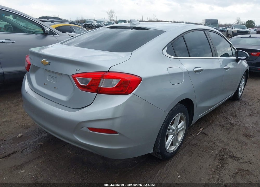 2017 CHEVROLET CRUZE LT AUTO VIN: 1G1BE5SMXH7260084