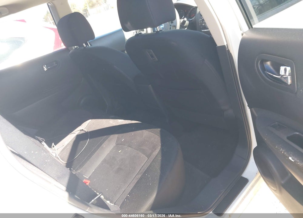 2011 NISSAN ROGUE S KROM EDITION VIN: JN8AS5MV3BW268756