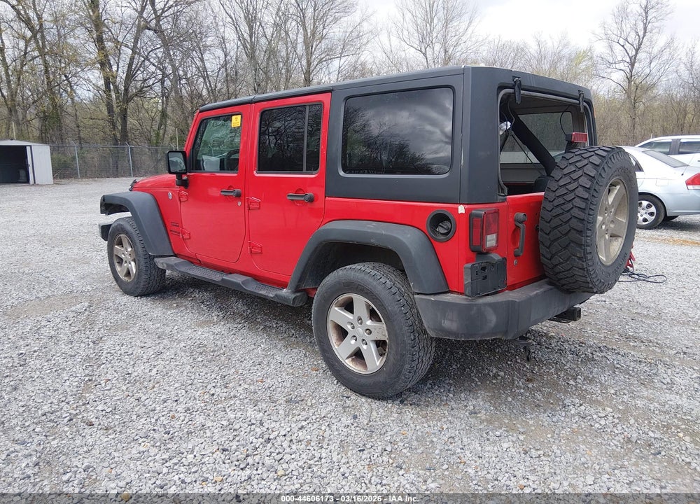 2016 JEEP WRANGLER UNLIMITED SPORT VIN: 1C4BJWDG6GL158464