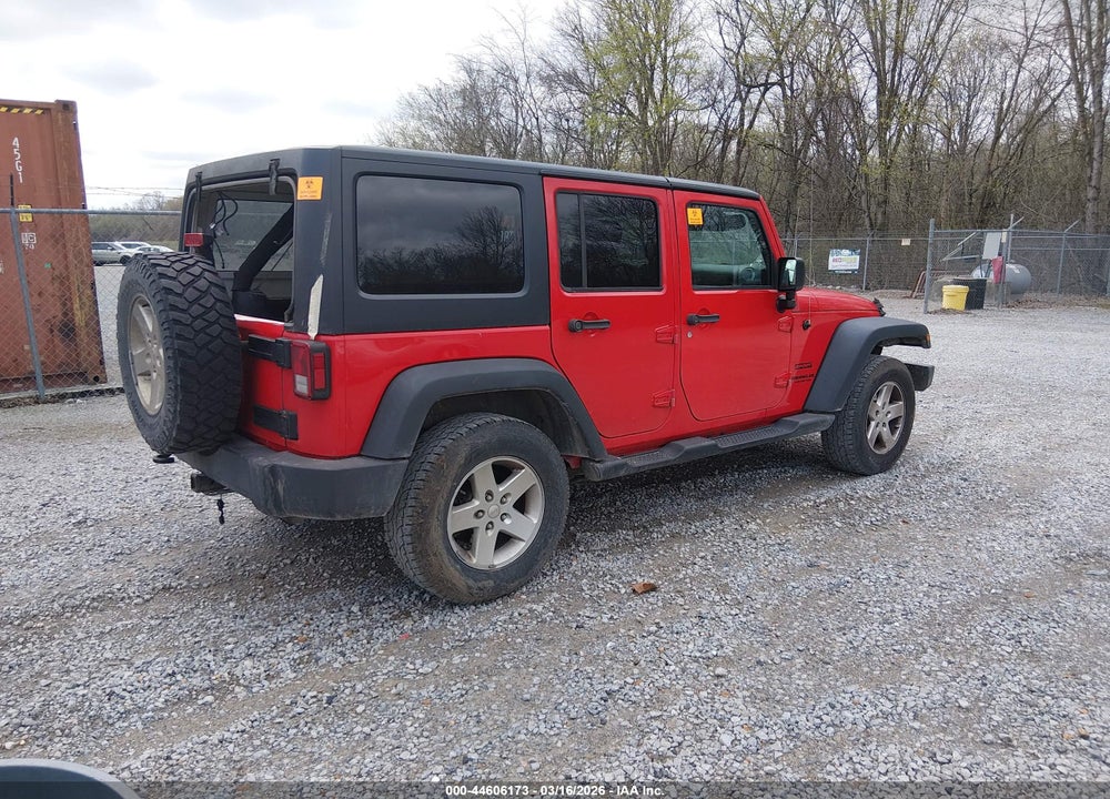 2016 JEEP WRANGLER UNLIMITED SPORT VIN: 1C4BJWDG6GL158464