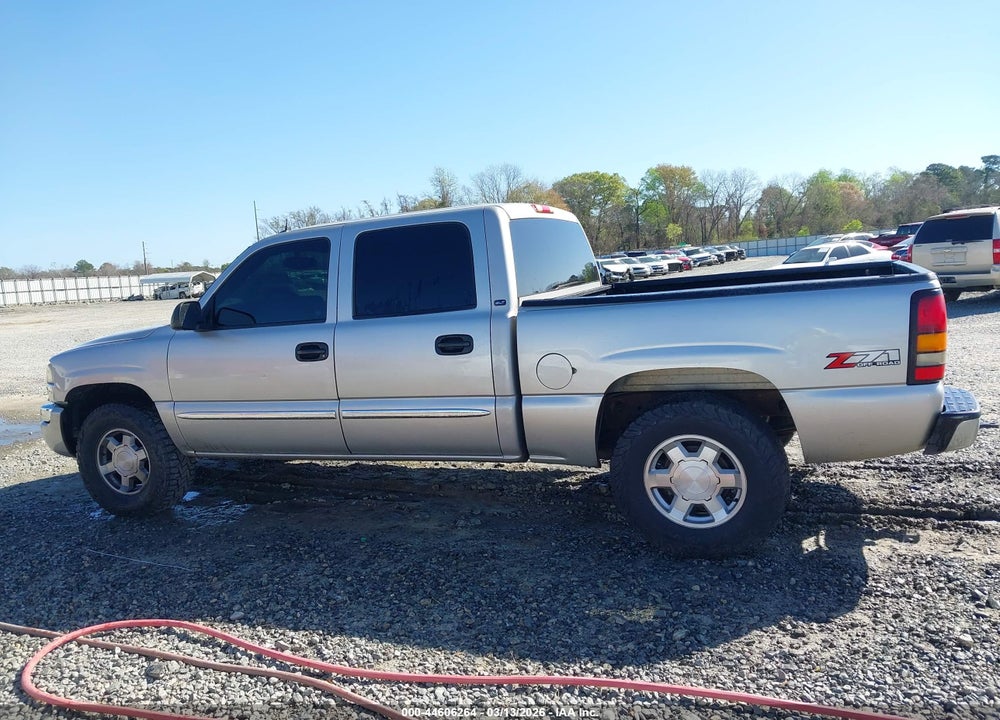 2005 GMC SIERRA 1500 SLT VIN: 2GTEK13T051198991