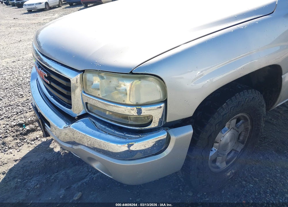 2005 GMC SIERRA 1500 SLT VIN: 2GTEK13T051198991