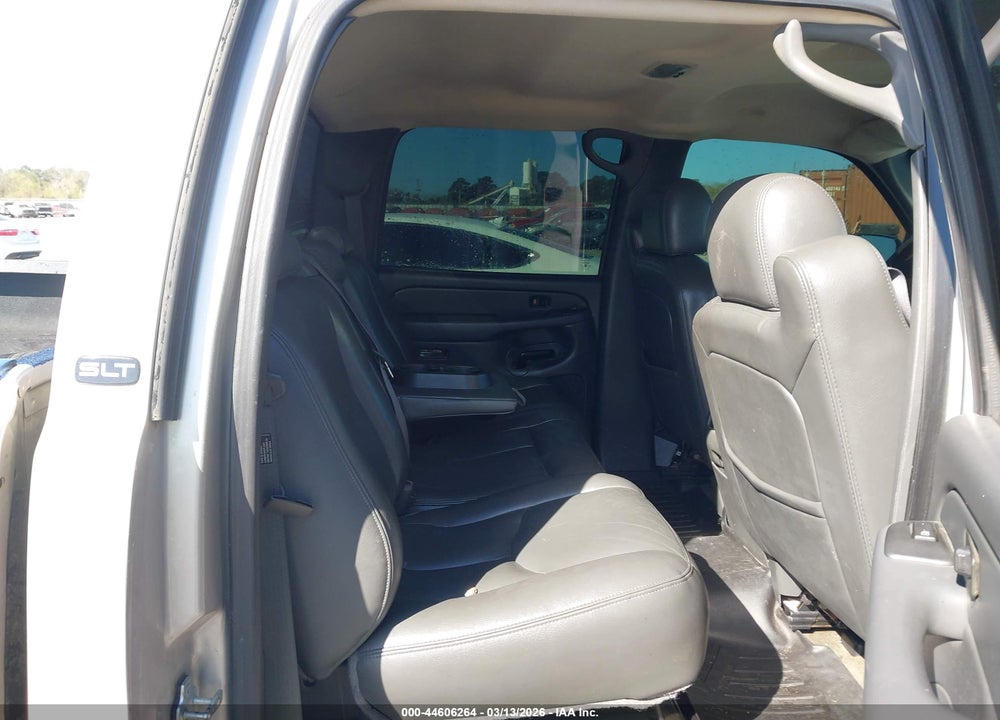 2005 GMC SIERRA 1500 SLT VIN: 2GTEK13T051198991