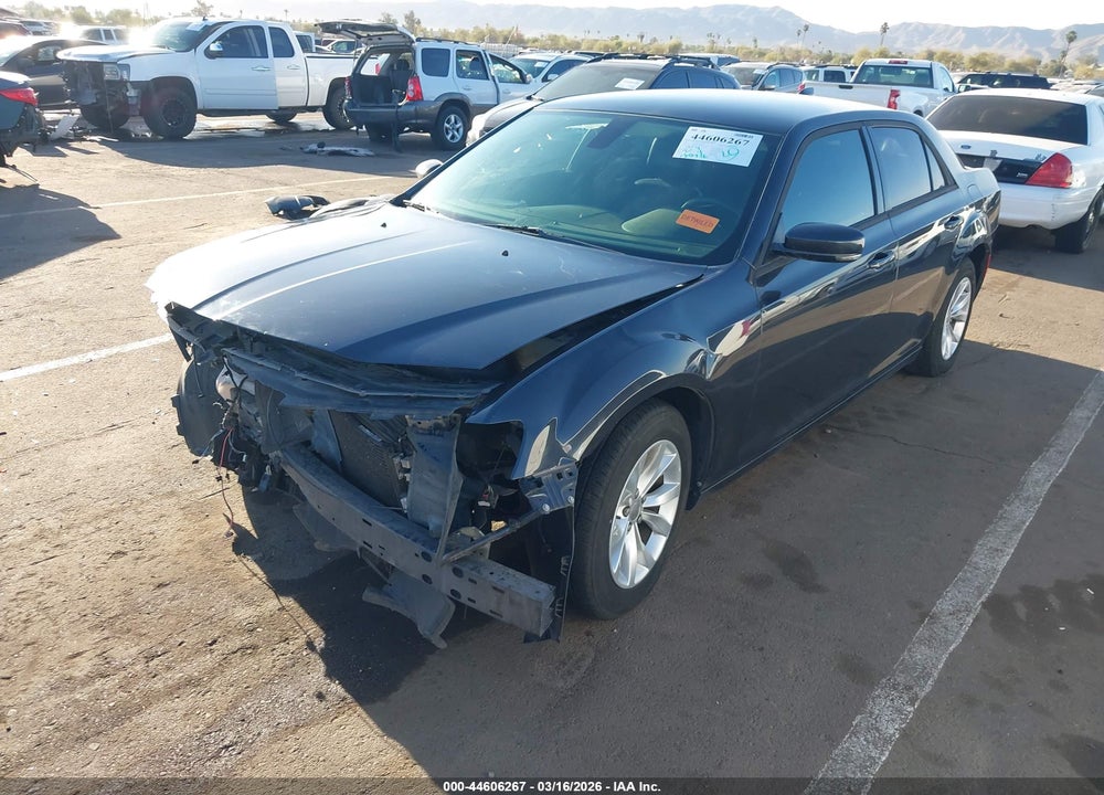 2015 CHRYSLER 300 LIMITED VIN: 2C3CCAAG9FH786895