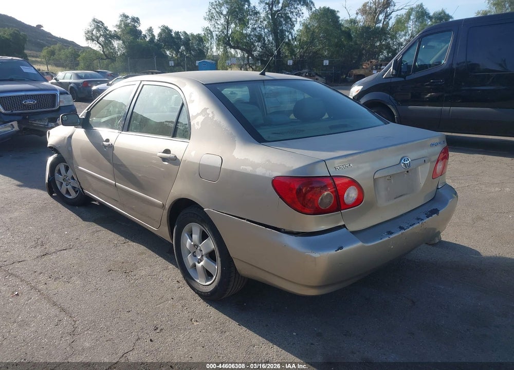2005 TOYOTA COROLLA LE VIN: 1NXBR32EX5Z500560