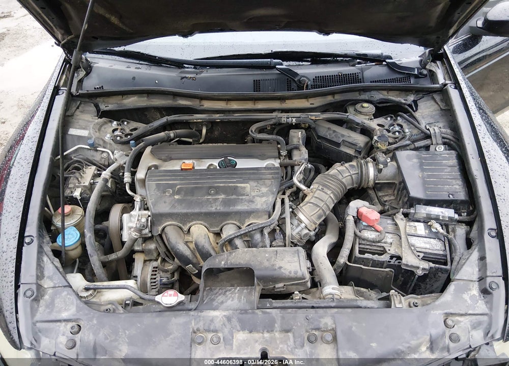2009 HONDA ACCORD 2.4 EX VIN: 1HGCP26789A164520